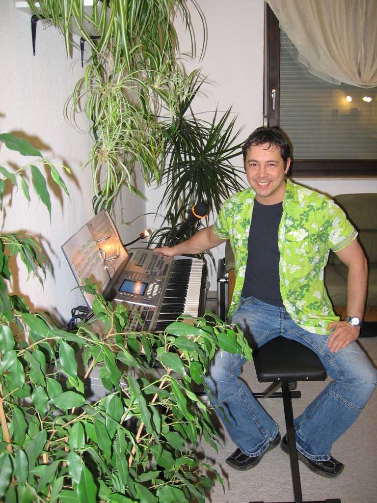2005 Niño alias Entertainer Caribo