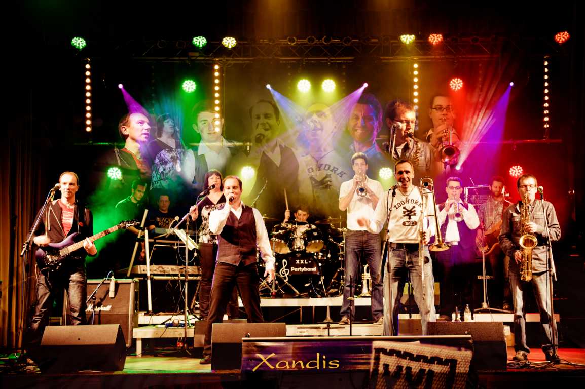 2012 XXL-Partyband on stage - Danke Jungs und Mädel für die schöne Zeit!!