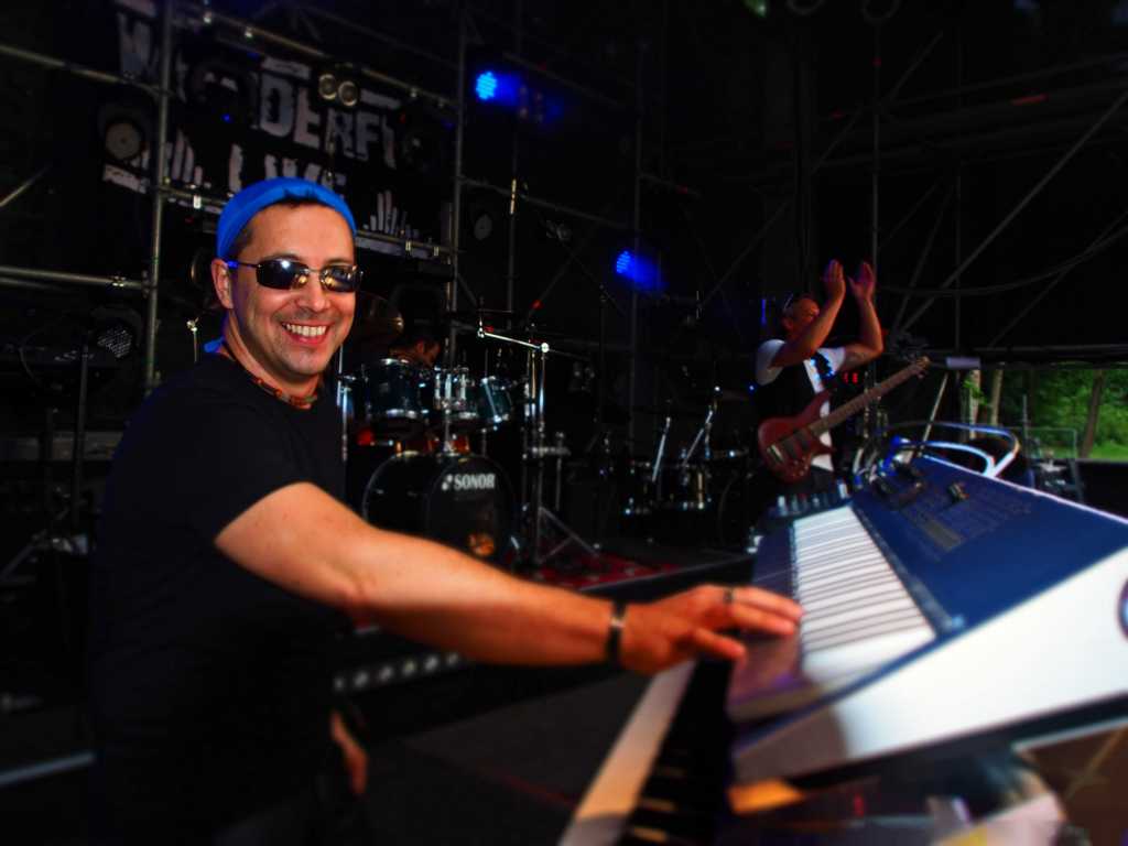 2015 Wonderful LiVe bei Live at the Grenz - Niño ist happy!